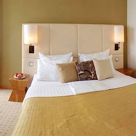 Hotel Astoria 4*