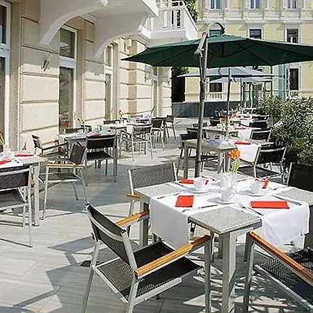 Luminor Astoria Designhotel 4*