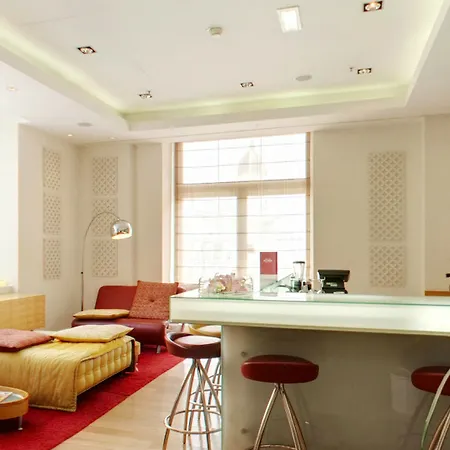 Hotel Astoria 4*