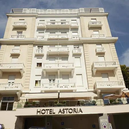 Luminor Astoria Designhotel