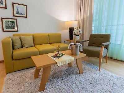 Astoria Hotell 4*