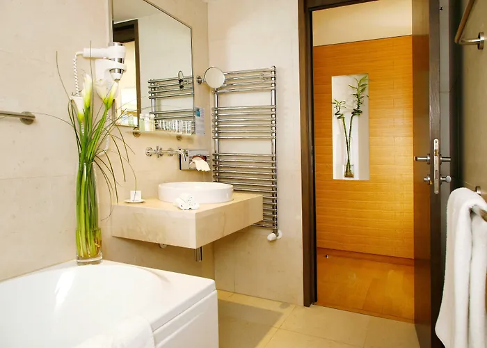 Hotell Astoria 4*