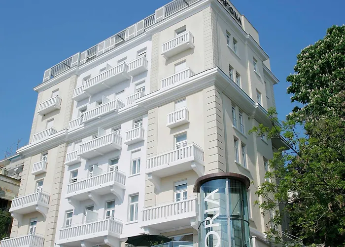 Hotell Astoria 4*