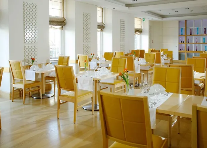 Astoria 4*